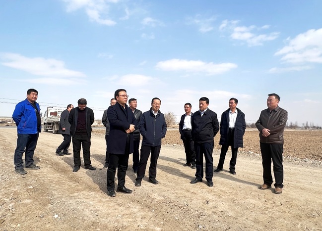 振興種業(yè)在行動,敦煌種業(yè)牽手奧凱種機、大禹節(jié)水現(xiàn)場對接推進千畝智慧種業(yè)示范園區(qū)建設項目